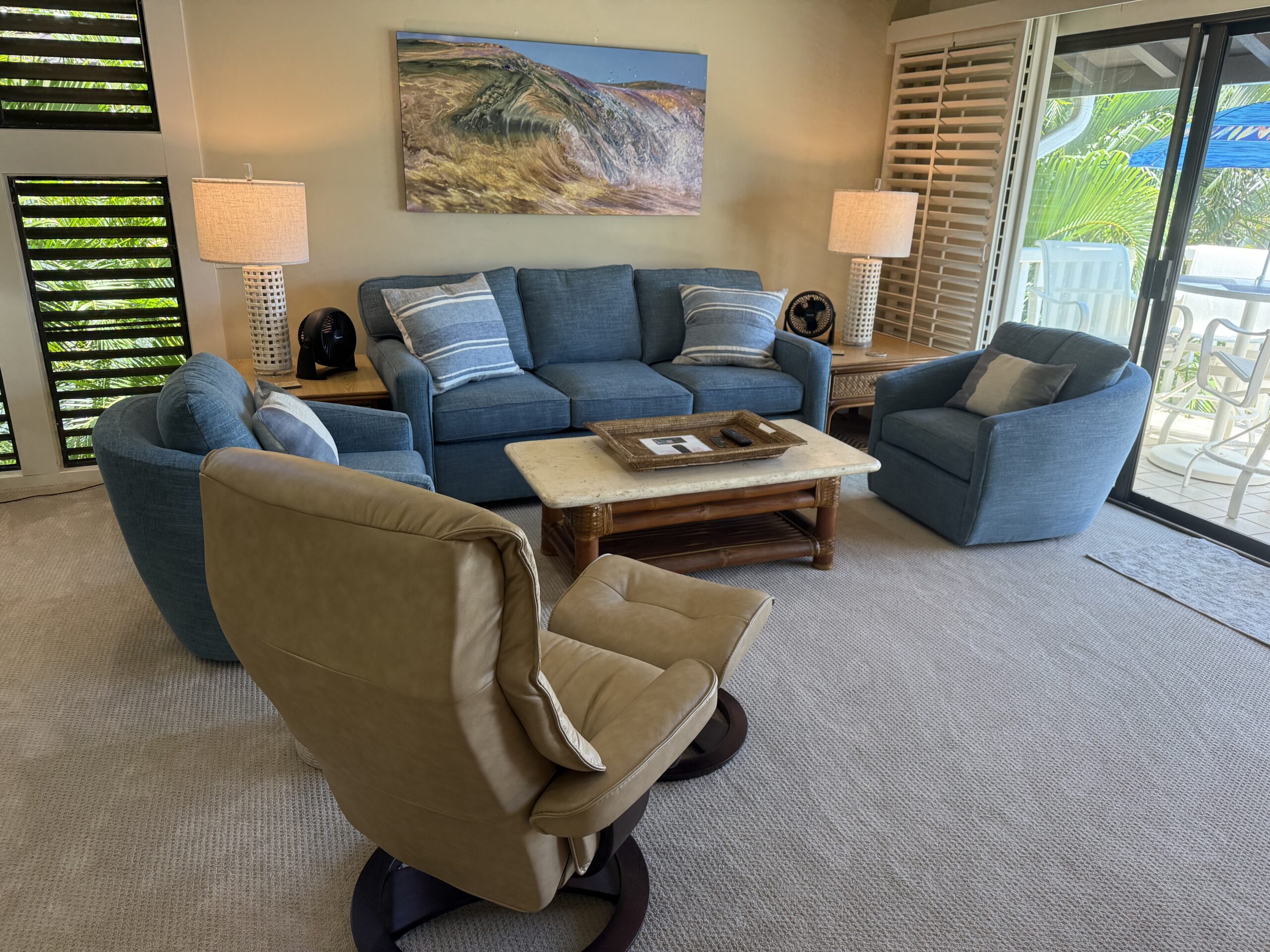Al's new Hawaii furniture